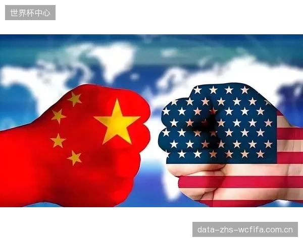 美国教练马什与波黑主帅巴尔巴雷兹的战术博弈,将是决定比赛走向的关键因素。 美国教练马什与波黑主帅巴尔巴雷兹的战术博弈,将是决定比赛走向的关键因素。